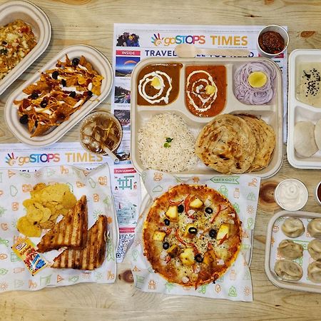 Gostops Goa, バガ エクステリア 写真