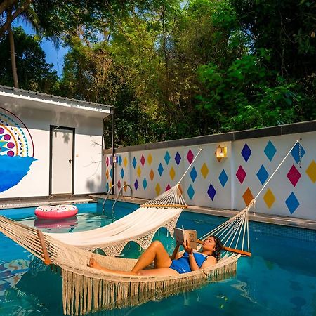 Gostops Goa, バガ エクステリア 写真