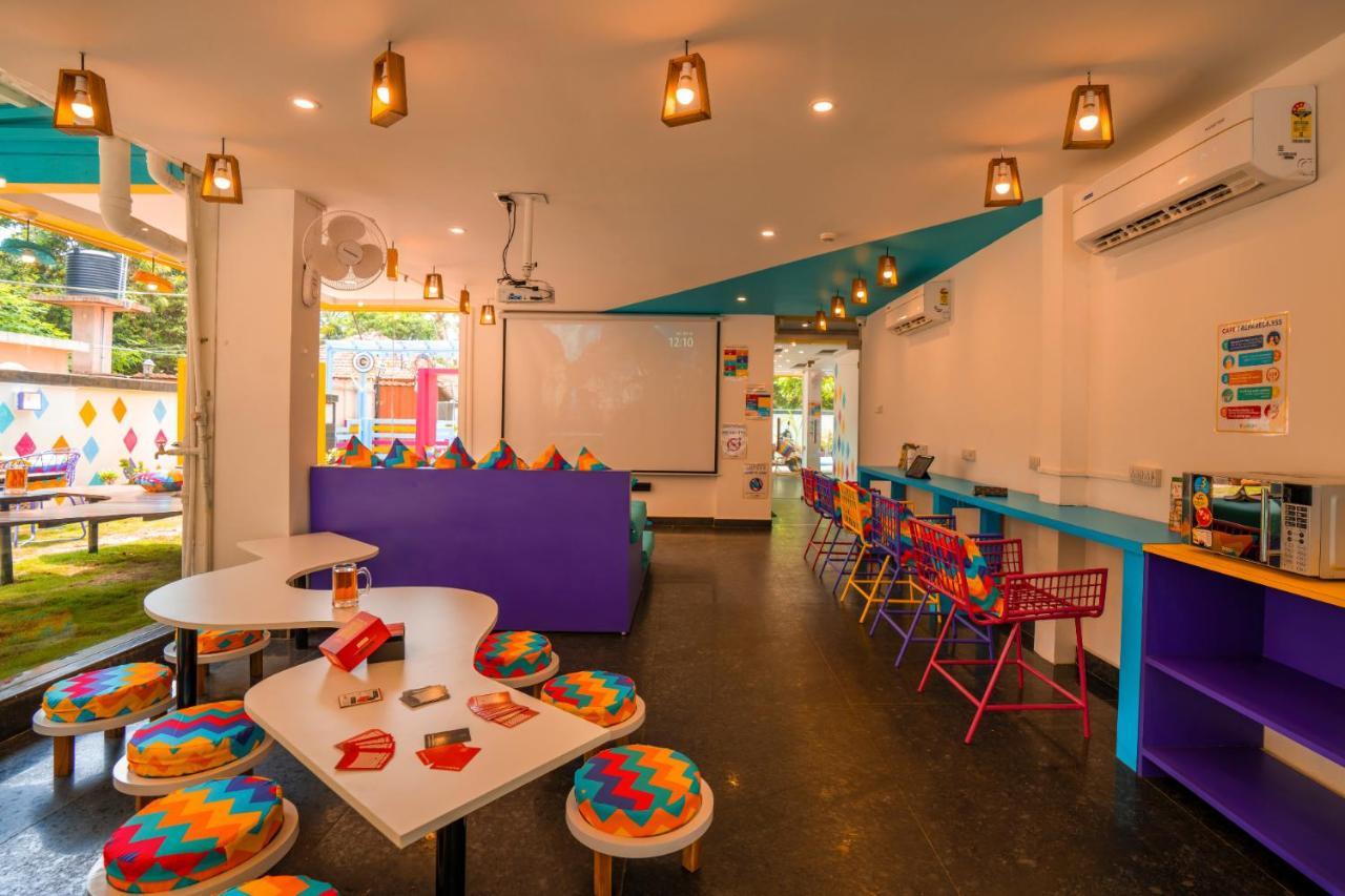 Gostops Goa, バガ エクステリア 写真